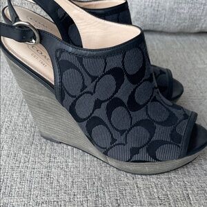 Coach women’s peep toe wedge heels w/ monogram signature! Beautiful leather trim